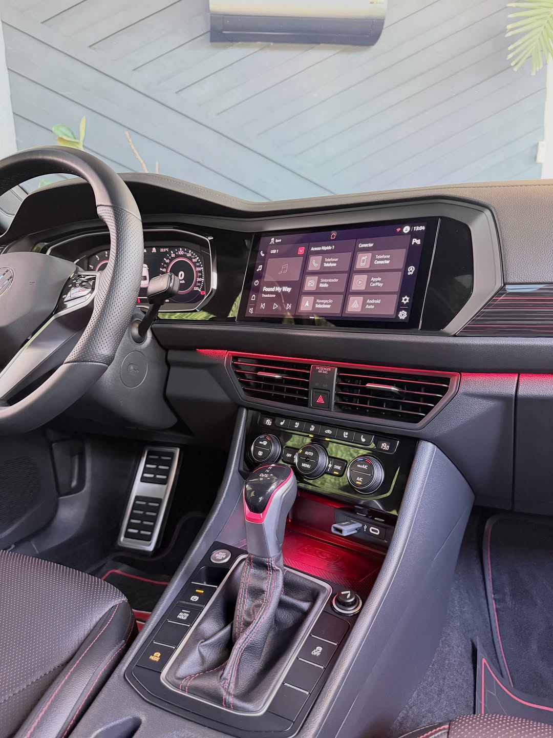 VOLKSWAGEN JETTA GLI - Imagem 11