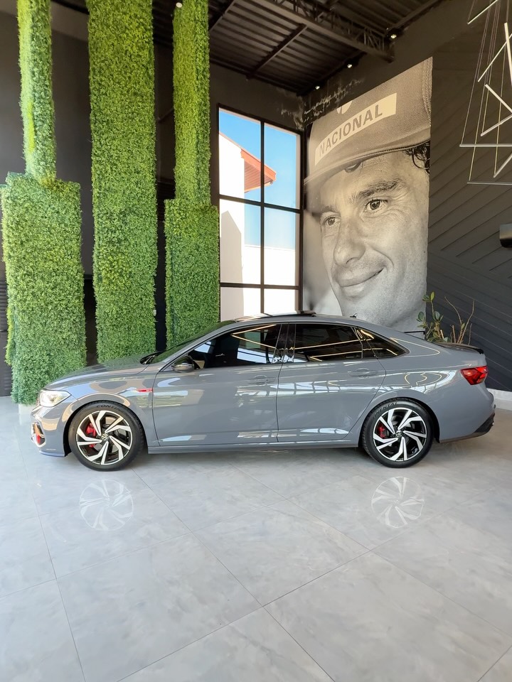 VOLKSWAGEN JETTA GLI - Imagem 6