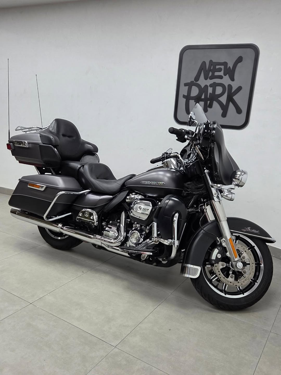 HARLEY-DAVIDSON ELECTRA GLIDE ULTRA LIMITED - Imagem 3