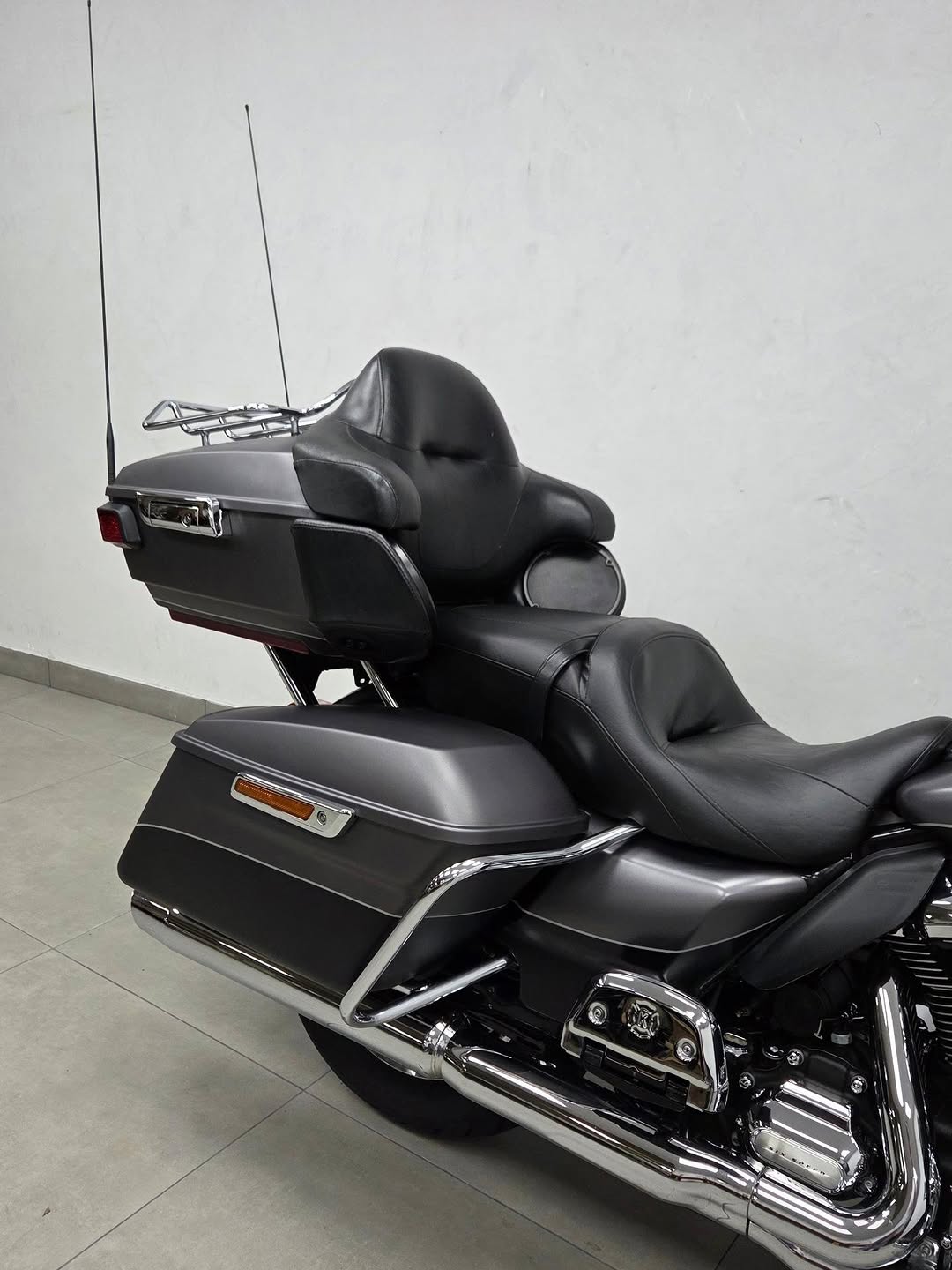 HARLEY-DAVIDSON ELECTRA GLIDE ULTRA LIMITED - Imagem 5