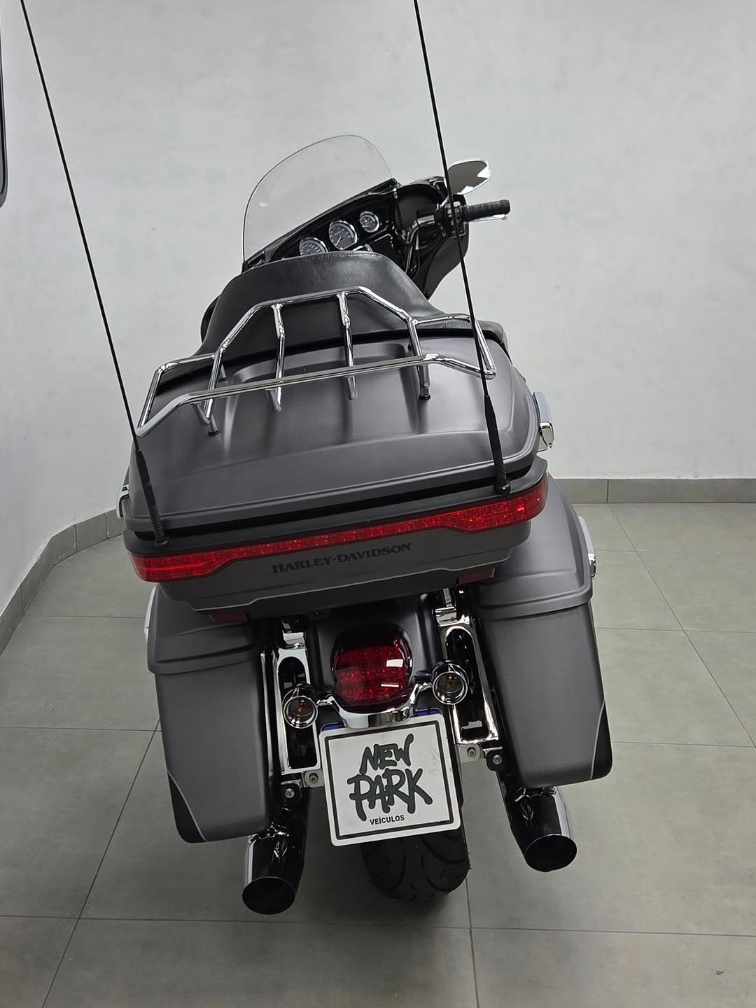 HARLEY-DAVIDSON ELECTRA GLIDE ULTRA LIMITED - Imagem 9