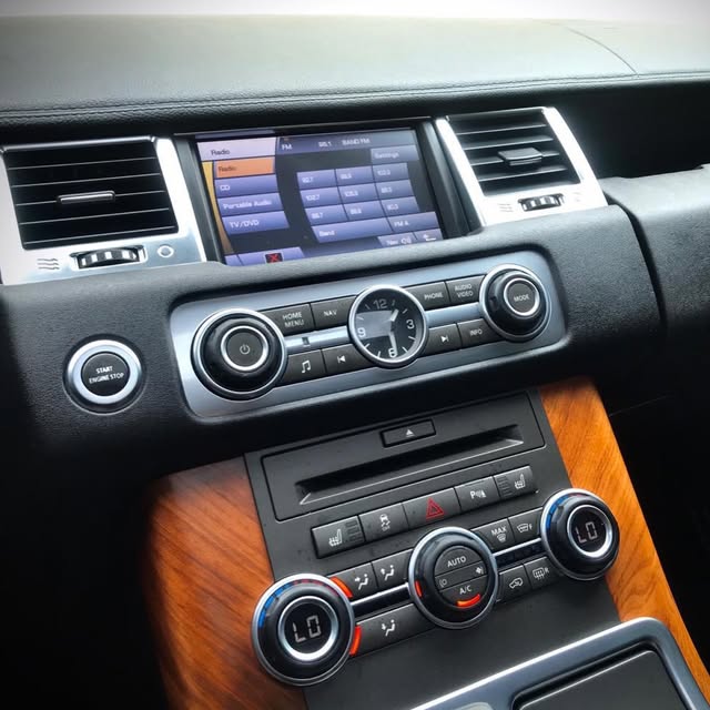 LAND ROVER RANGE ROVER SPORT HSE - Imagem 5