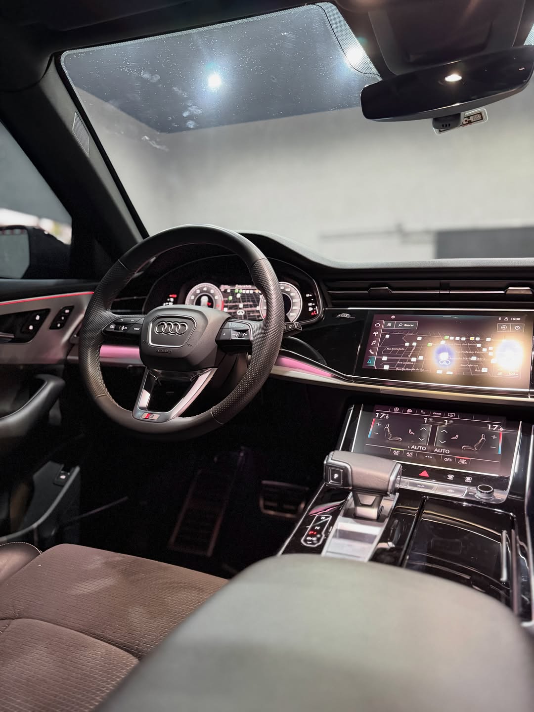 AUDI Q8 QUATTRO PERFORMANCE BLACK S-LINE - Imagem 11