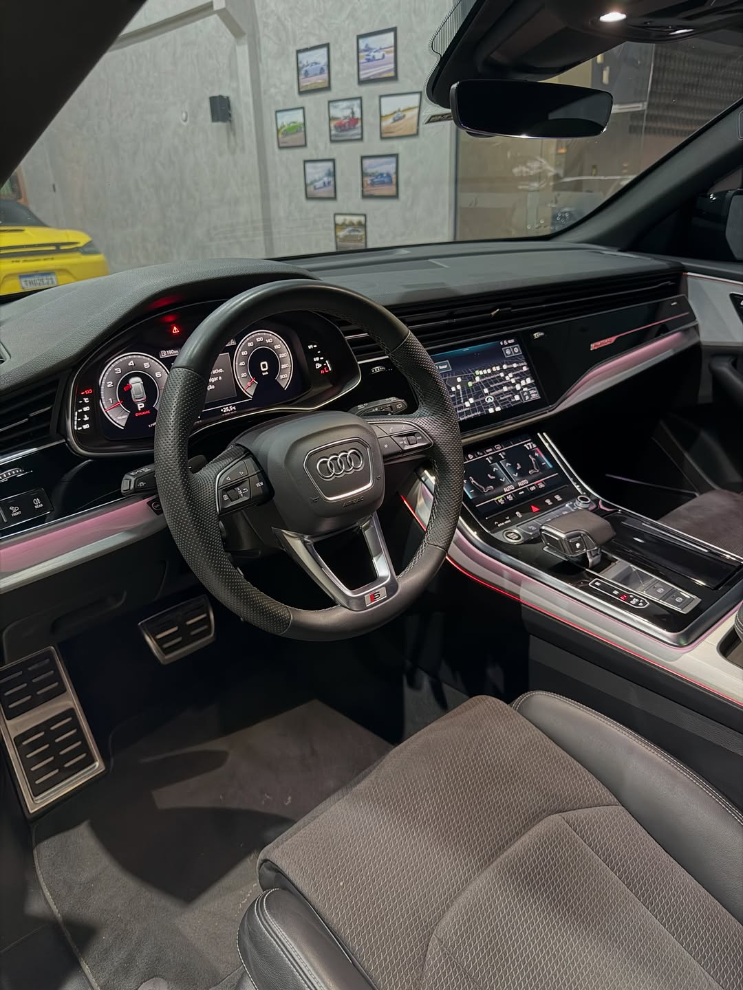 AUDI Q8 QUATTRO PERFORMANCE BLACK S-LINE - Imagem 12