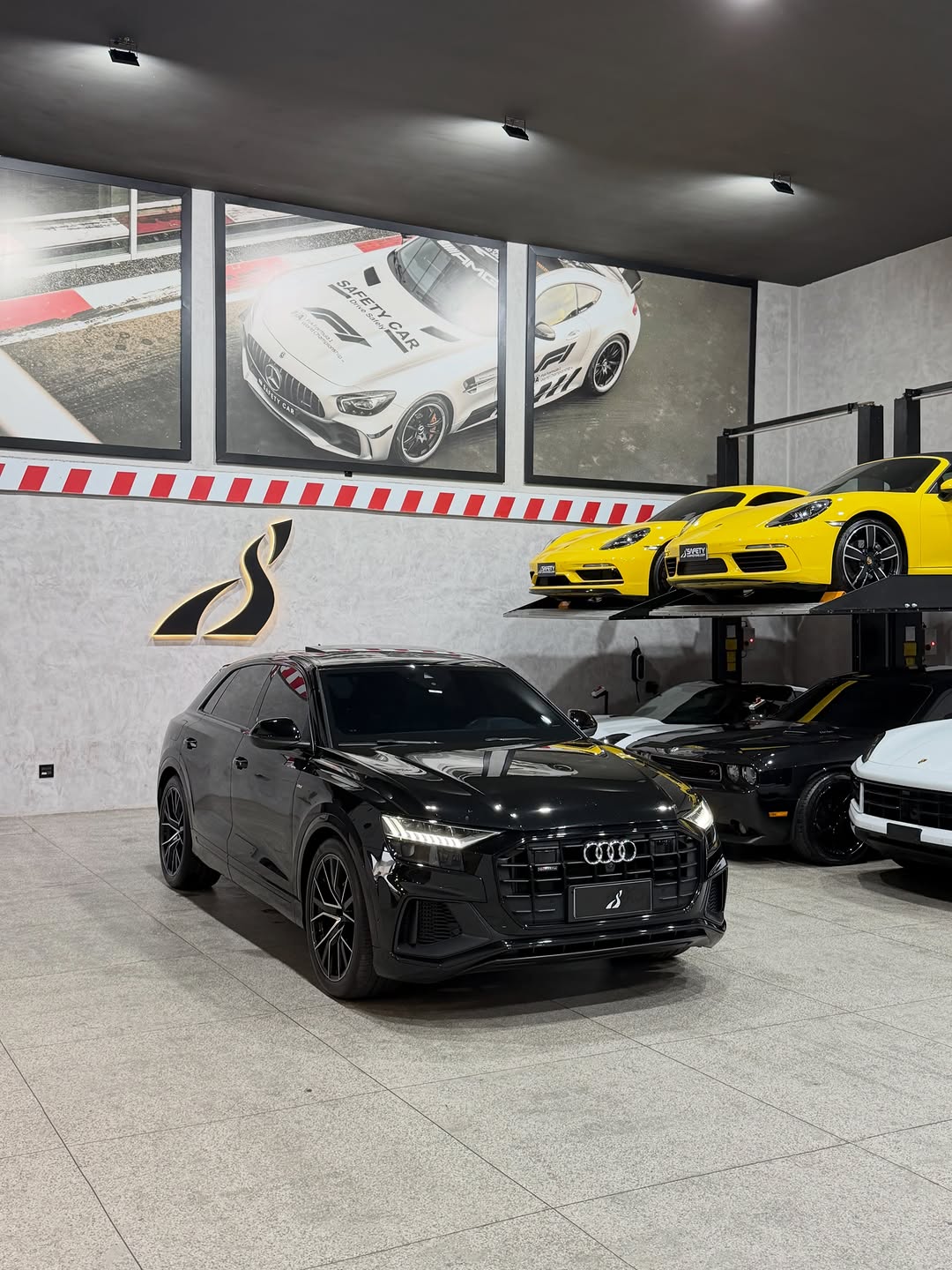 AUDI Q8 QUATTRO PERFORMANCE BLACK S-LINE - Imagem 17