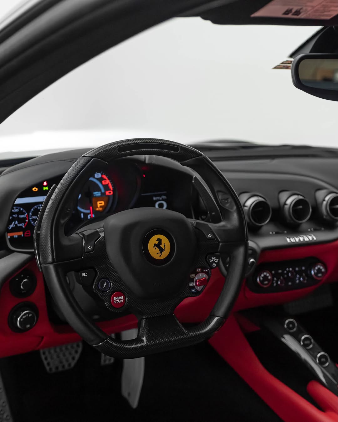 FERRARI F12 BERLINETTA - Imagem 3