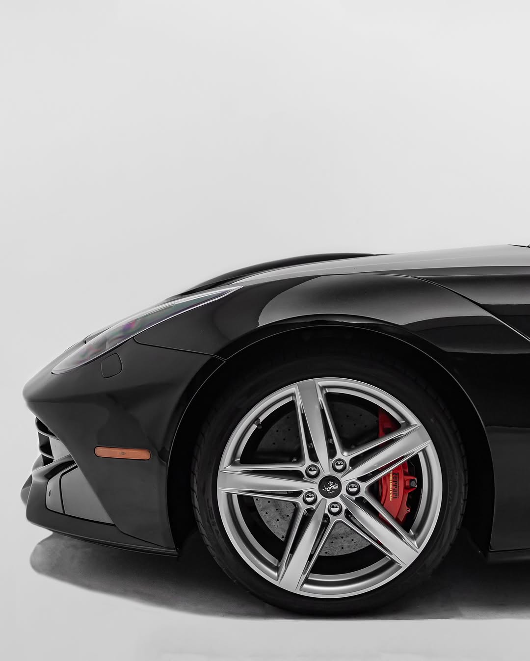 FERRARI F12 BERLINETTA - Imagem 7