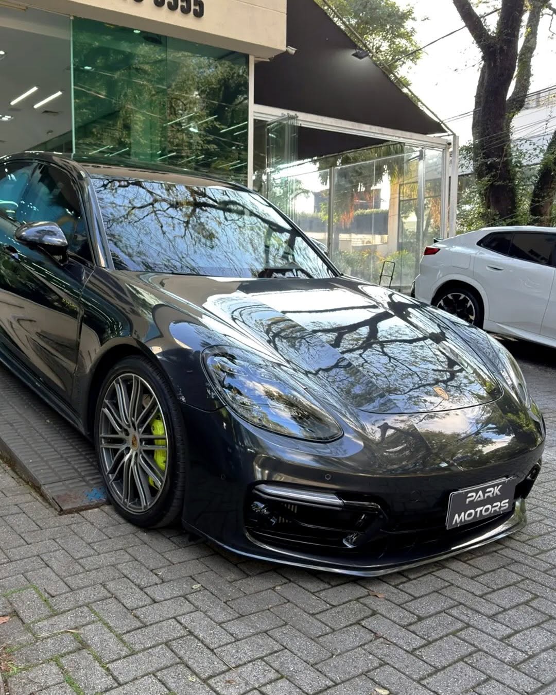 PORSCHE PANAMERA E-HYBRID EXECUTIVE - Imagem 4