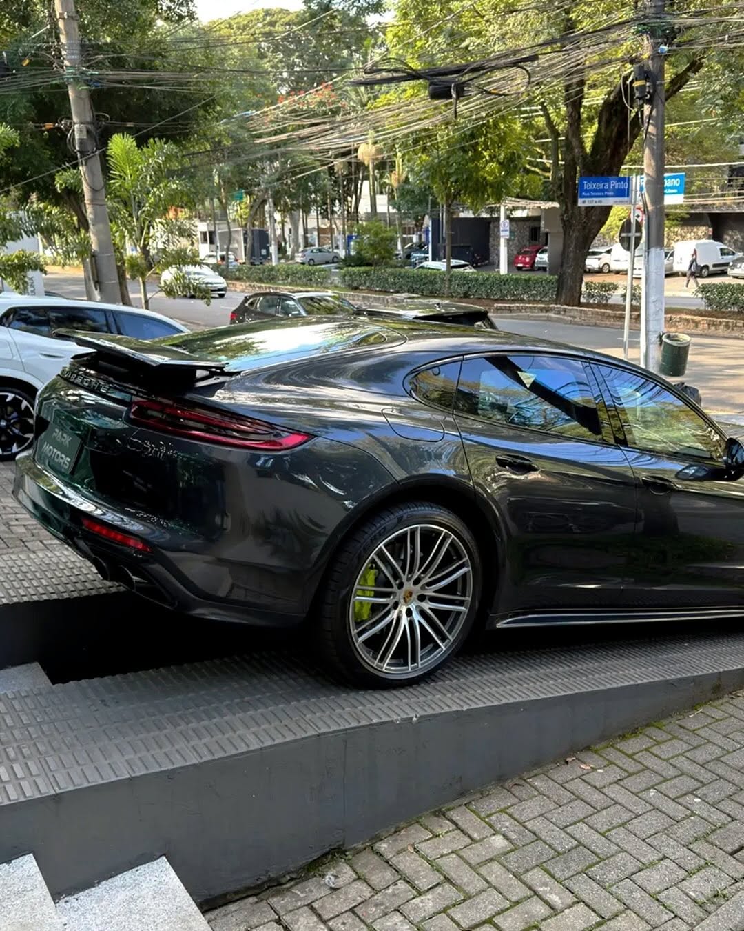 PORSCHE PANAMERA E-HYBRID EXECUTIVE - Imagem 5