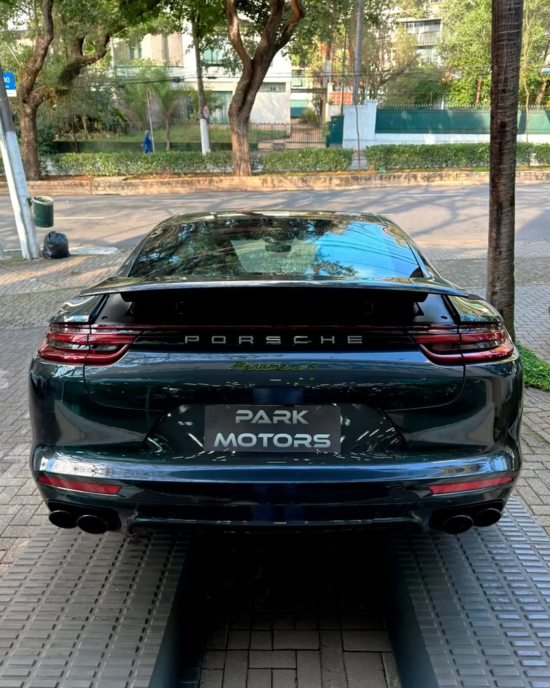 PORSCHE PANAMERA E-HYBRID EXECUTIVE - Imagem 6