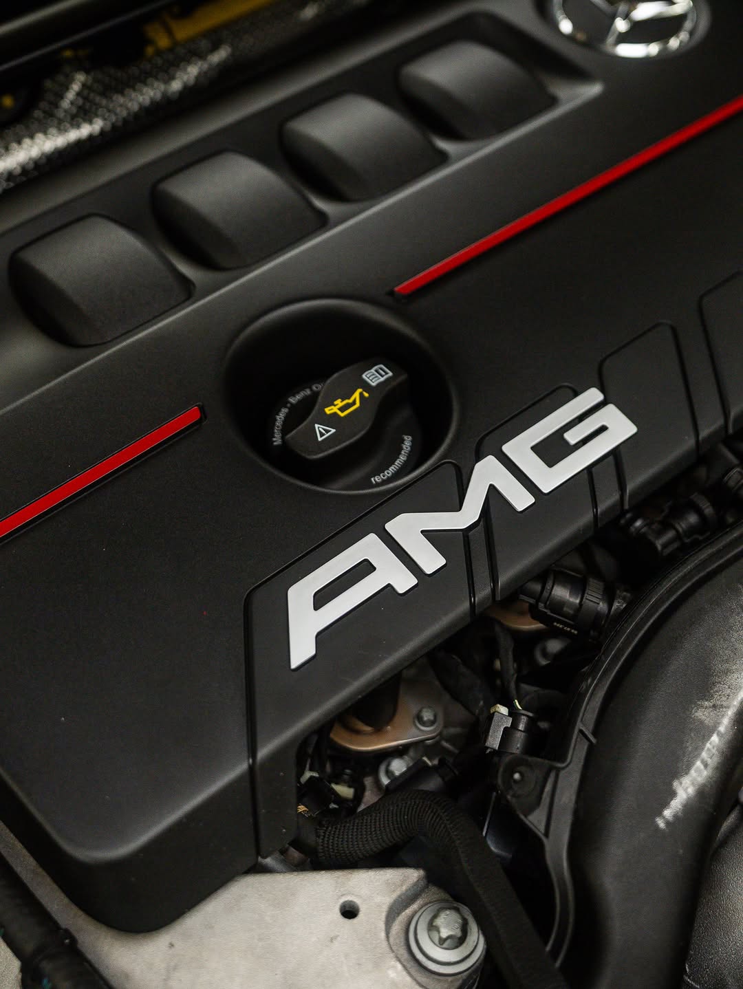 MERCEDES-BENZ CLA 35 AMG - Imagem 8