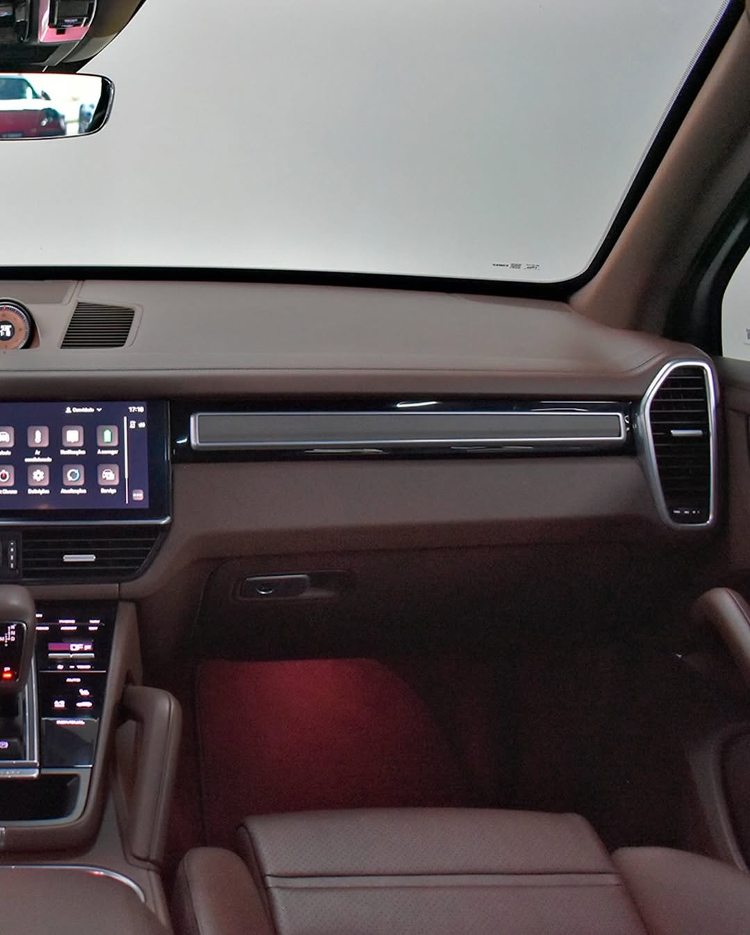 PORSCHE CAYENNE PLATINUM - Imagem 5