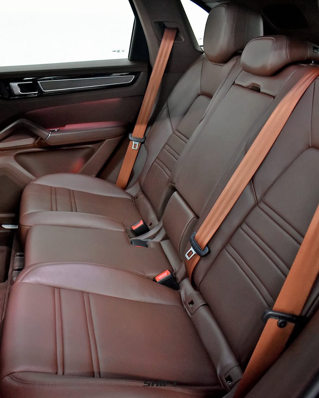 PORSCHE CAYENNE PLATINUM - Imagem 7