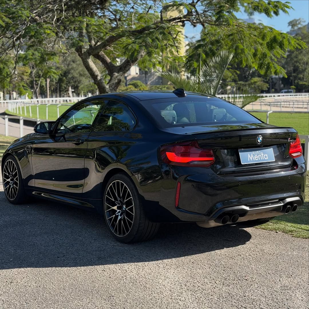 BMW M2 COMPETITION - Imagem 3