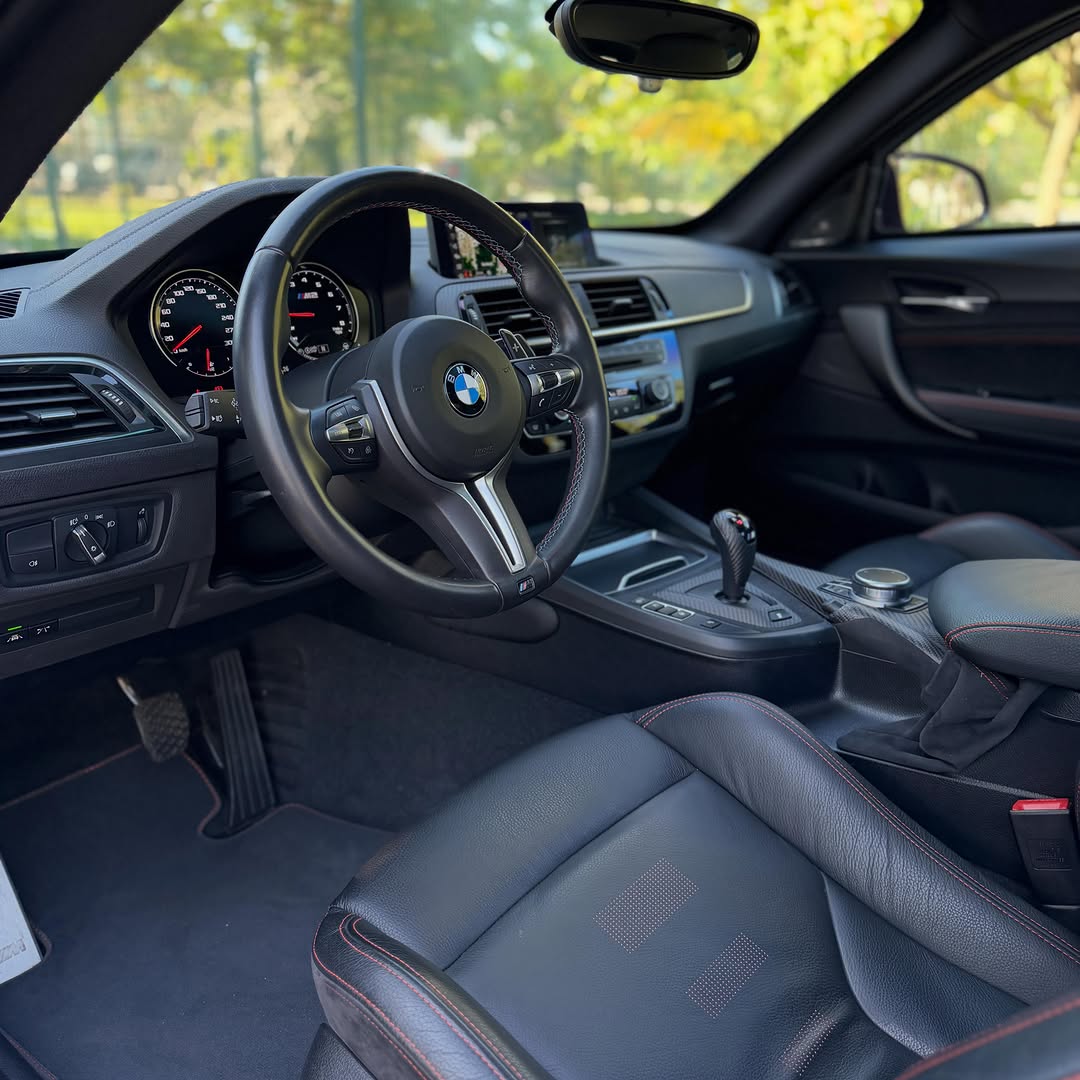 BMW M2 COMPETITION - Imagem 6