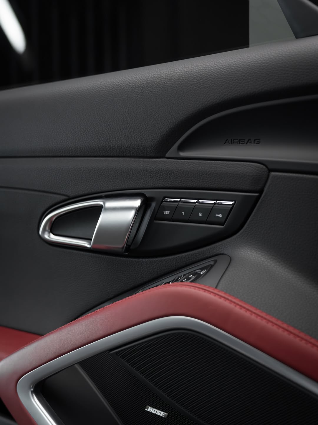 PORSCHE 718 CAYMAN - Imagem 8