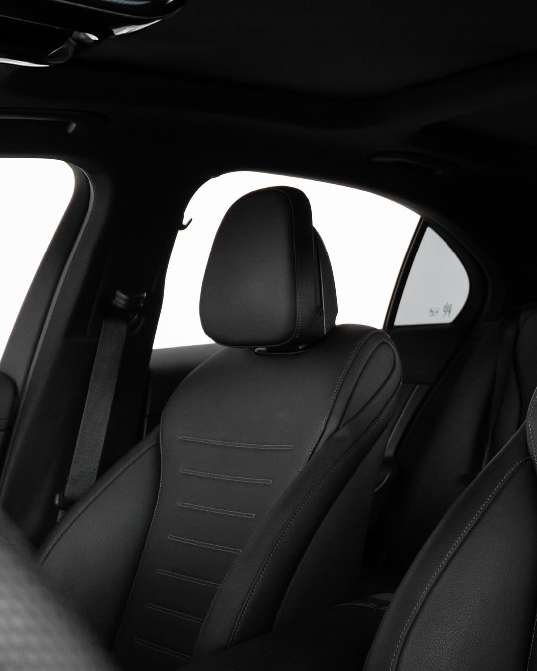 MERCEDES-BENZ C300 AMG LINE - Imagem 3