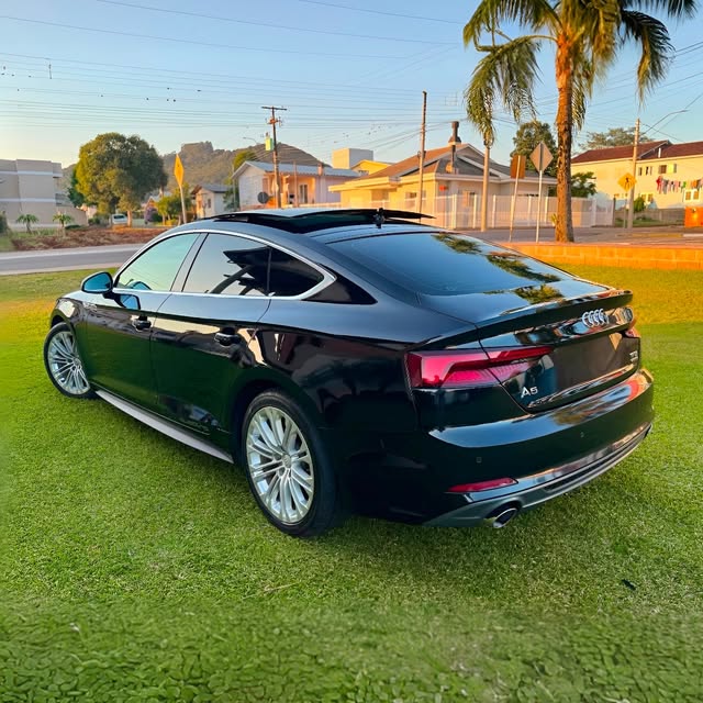 AUDI A5 AMBITION PLUS QUATTRO - Imagem 3