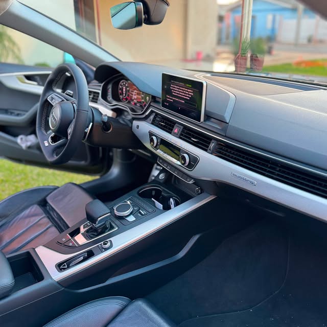 AUDI A5 AMBITION PLUS QUATTRO - Imagem 10