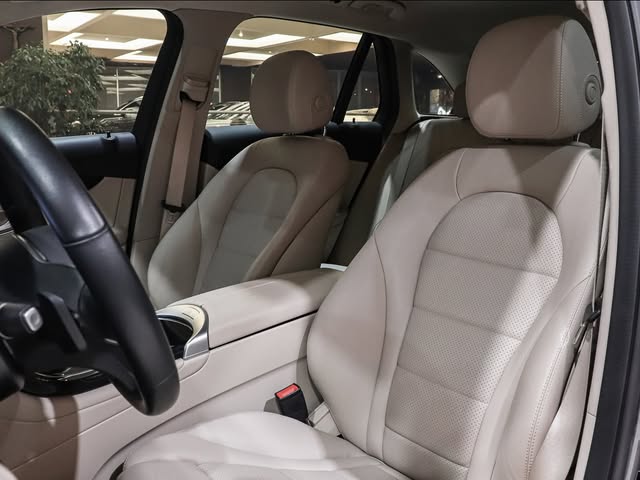 MERCEDES-BENZ GLC 220D OFF-ROAD - Imagem 7