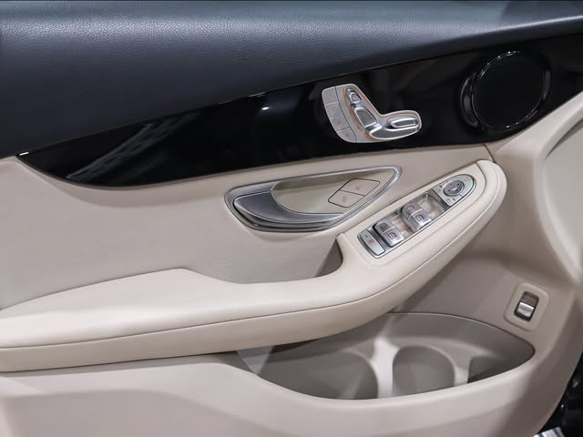 MERCEDES-BENZ GLC 220D OFF-ROAD - Imagem 8