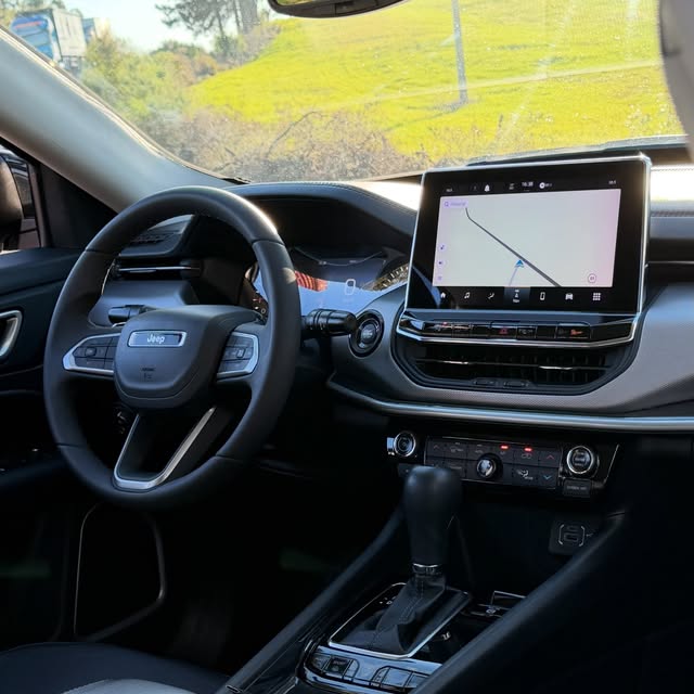 JEEP COMPASS LONGITUDE T270 - Imagem 6
