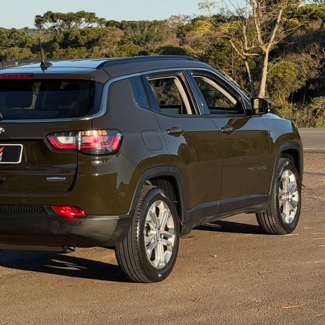 JEEP COMPASS LONGITUDE T270 - Imagem 9