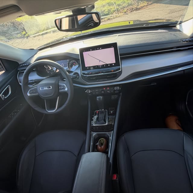 JEEP COMPASS LONGITUDE T270 - Imagem 10