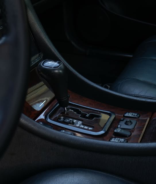 MERCEDES-BENZ CLK430 ELEGANCE - Imagem 5