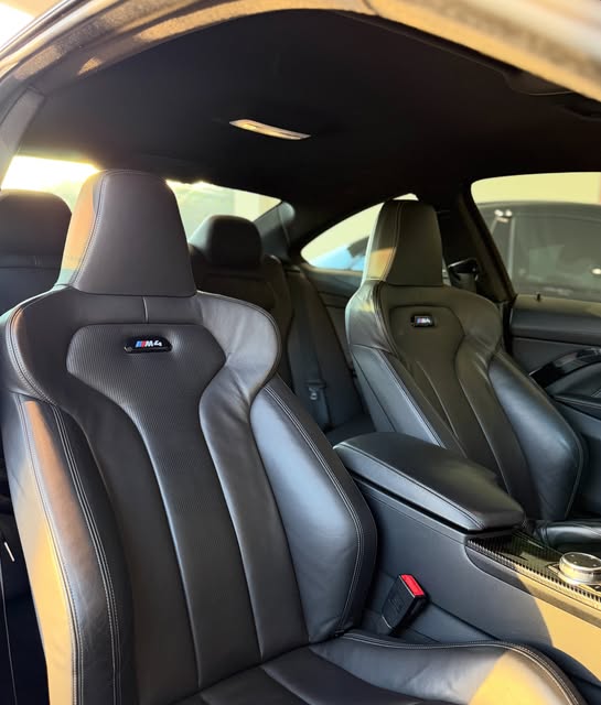 BMW M4 - Imagem 10