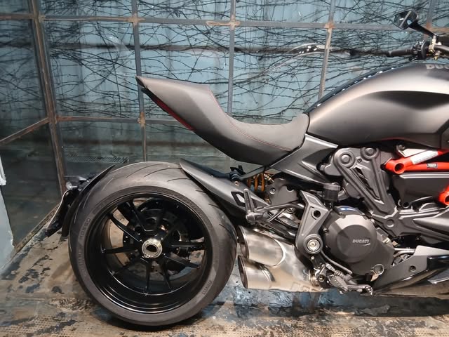 DUCATI DIAVEL 1260 S - Imagem 4