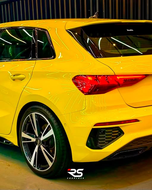 AUDI A3 SPORTBACK PERFORMANCE BLACK - Imagem 4