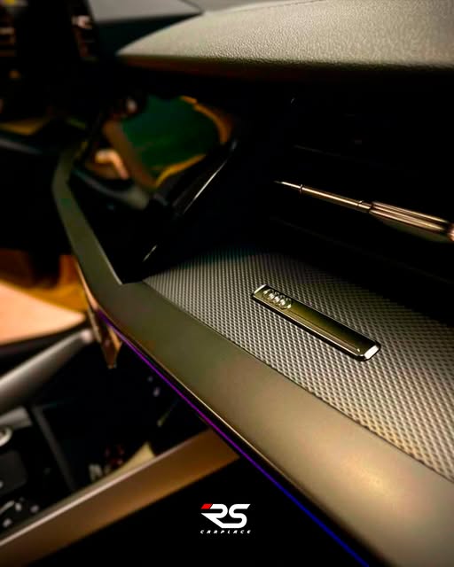 AUDI A3 SPORTBACK PERFORMANCE BLACK - Imagem 8