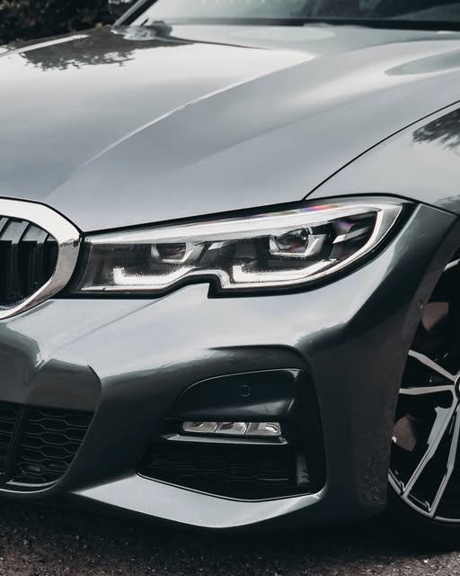 BMW 320I M SPORT - Imagem 9
