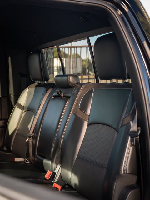 RAM 2500 LARAMIE NIGHT EDITION - Imagem 20