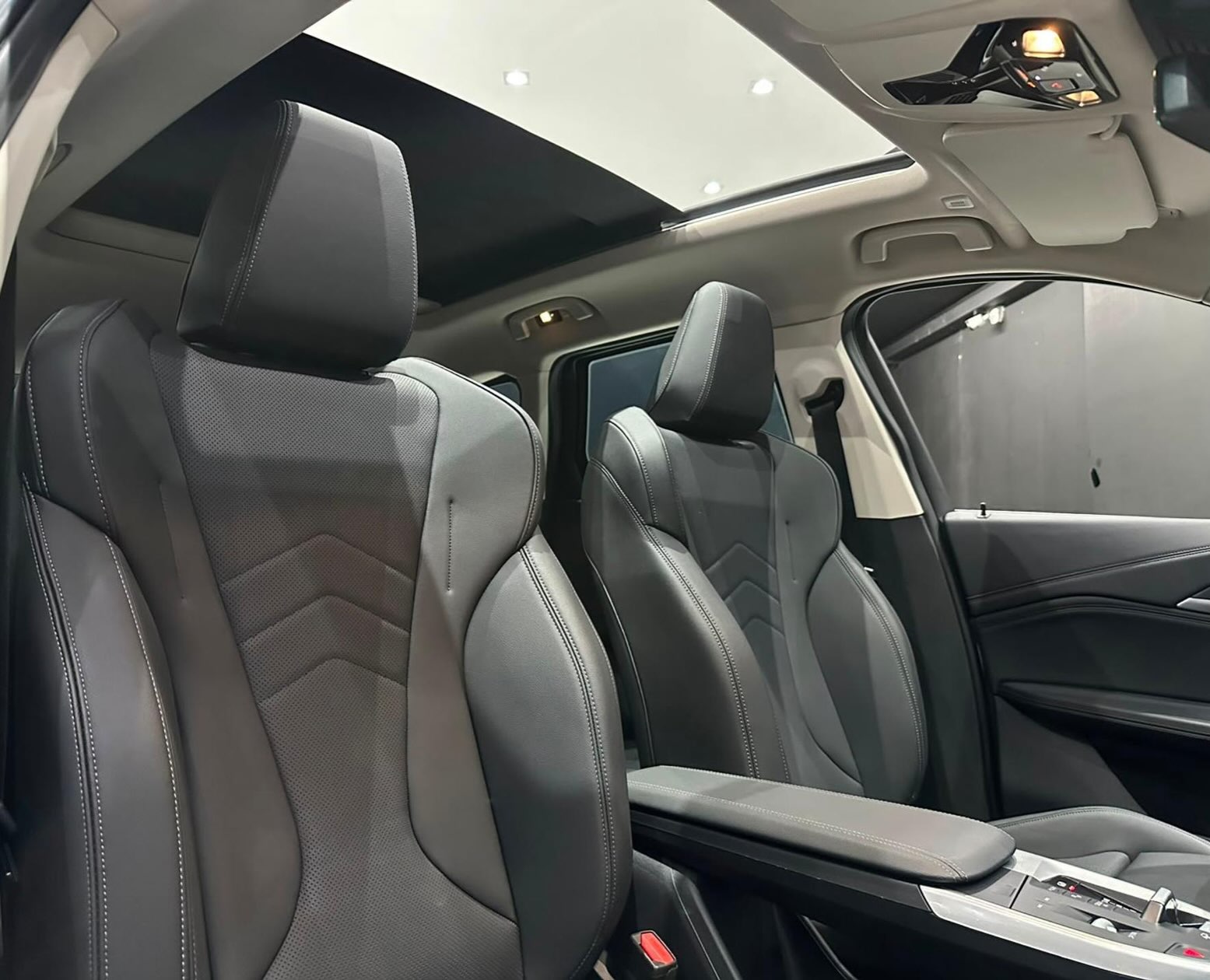 BMW X1 SDRIVE20I X-LINE - Imagem 8