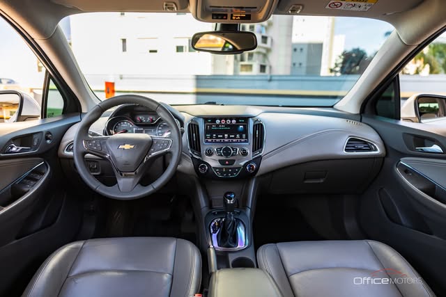 CHEVROLET CRUZE LTZ - Imagem 3