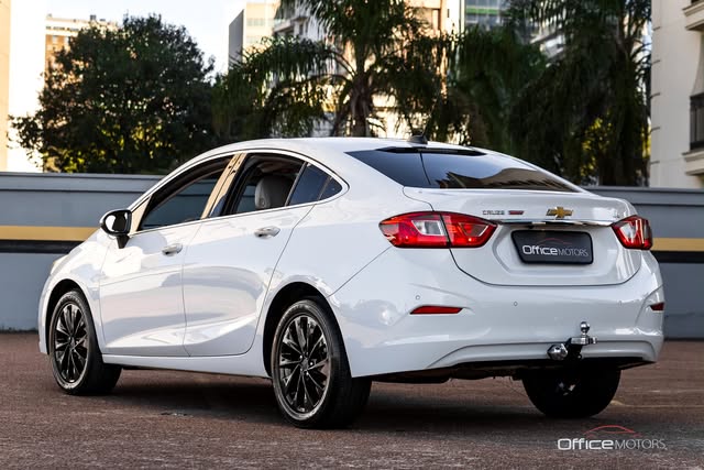 CHEVROLET CRUZE LTZ - Imagem 4
