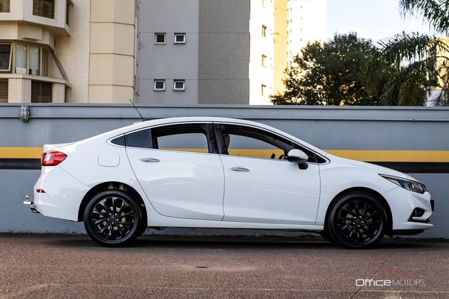 CHEVROLET CRUZE LTZ - Imagem 5