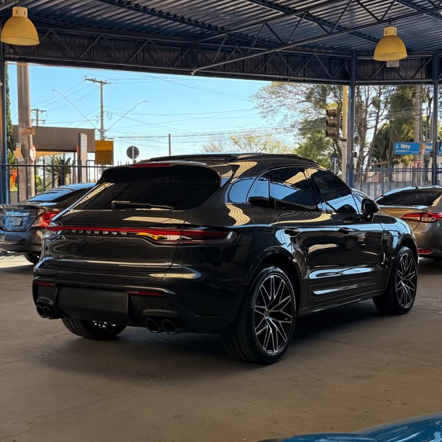 PORSCHE MACAN T - Imagem 3