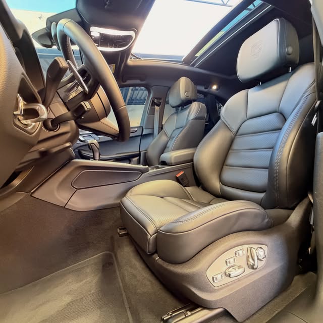 PORSCHE MACAN T - Imagem 7
