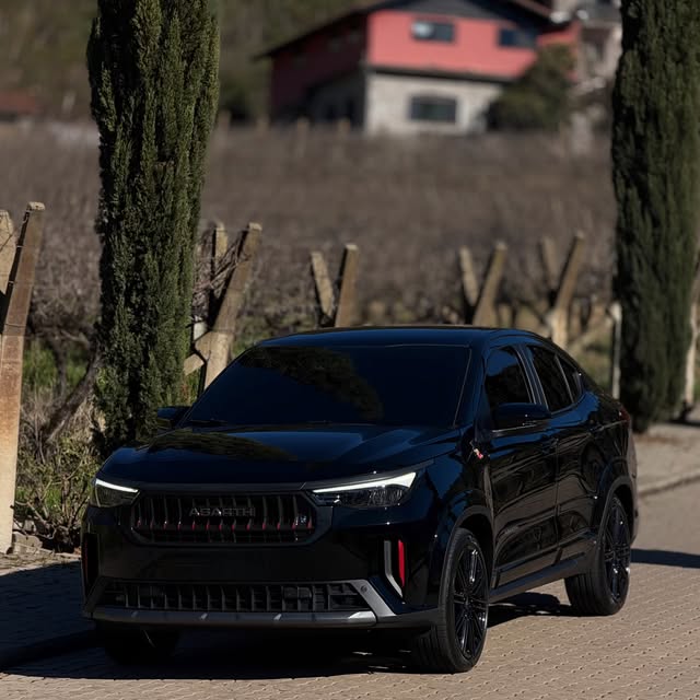 FIAT FASTBACK ABARTH - Imagem 15