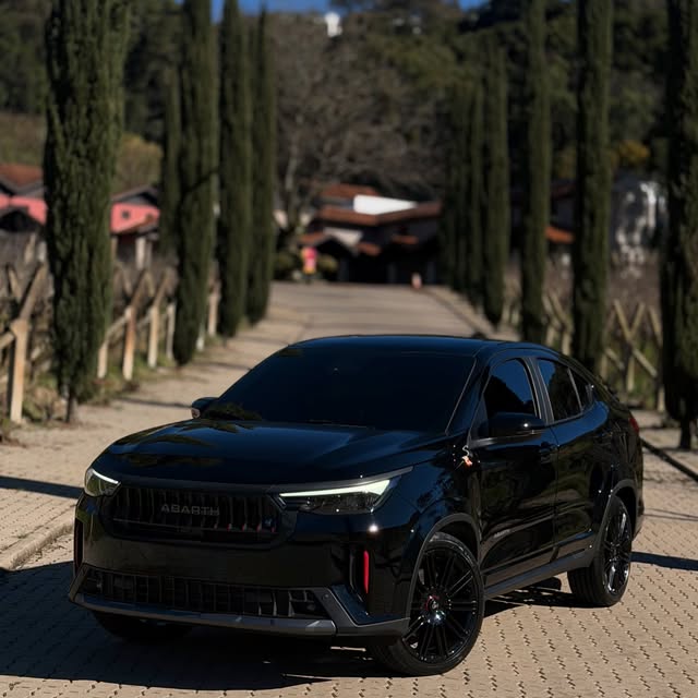 FIAT FASTBACK ABARTH - Imagem 18