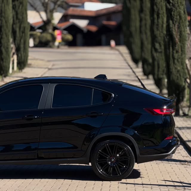 FIAT FASTBACK ABARTH - Imagem 5