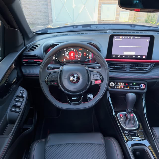 FIAT FASTBACK ABARTH - Imagem 8