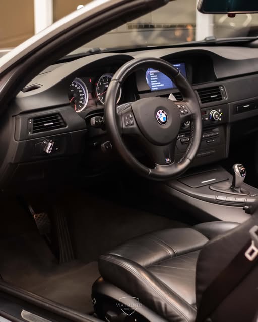 BMW M3 - Imagem 8