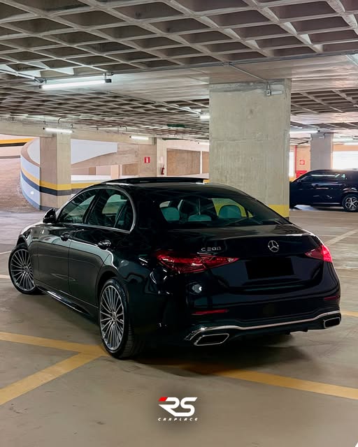 MERCEDES-BENZ C200 EQ BOOST AMG LINE - Imagem 4