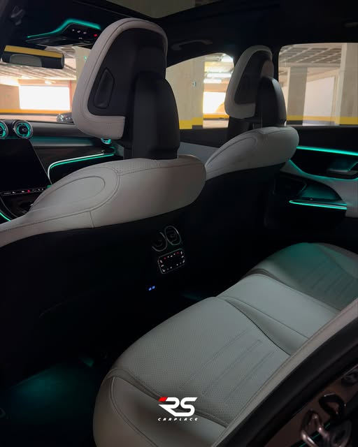 MERCEDES-BENZ C200 EQ BOOST AMG LINE - Imagem 6