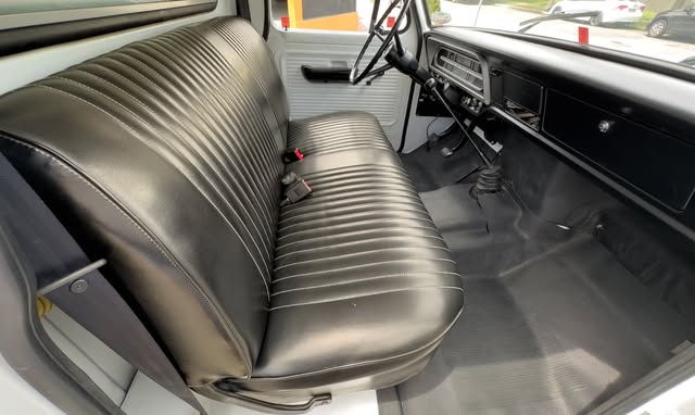 FORD F-100 AMBULÂNCIA - Imagem 11