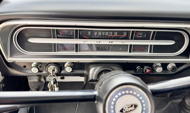 FORD F-100 AMBULÂNCIA - Imagem 16
